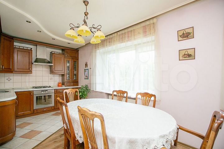 5-к. квартира, 130,6 м², 3/3 эт.