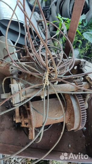 Лебедка ручная барабанная