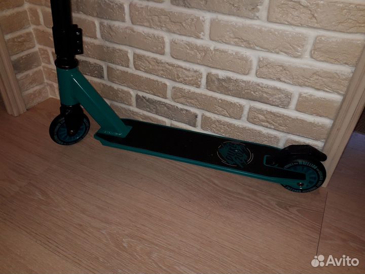 Трюковой самокат Tech Team Duker 202