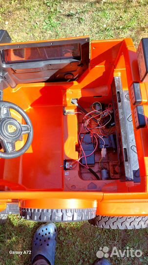 Детский электромобиль бу