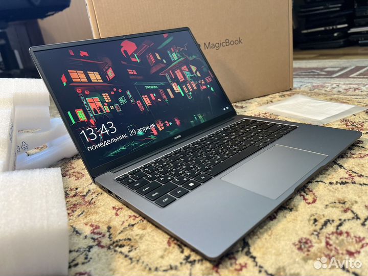 Новый Ноутбук Honor 12gen i5-12450H/16гб/512 ssd