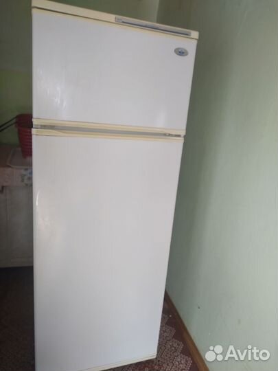 Холодильник атлант бу