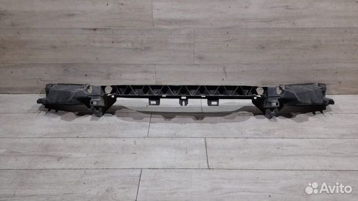 Усилитель переднего бампера Land Rover Vogue 3