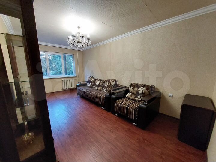 2-к. квартира, 49 м², 2/5 эт.