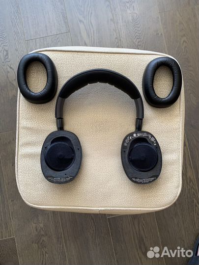 Беспроводные наушники Bowers & Wilkins PX