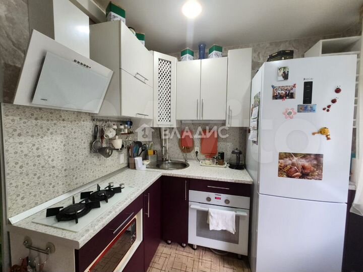 2-к. квартира, 46 м², 5/5 эт.