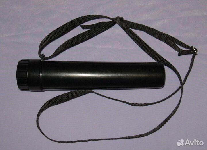 Подзорная труба, респиратор, кадрирующая рамка++++