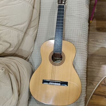 Классическая гитара шестиструнная Hohner HC 06