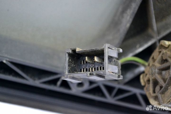 Люк в крыше mercedes-benz Actros MP2/MP3 1841 (01