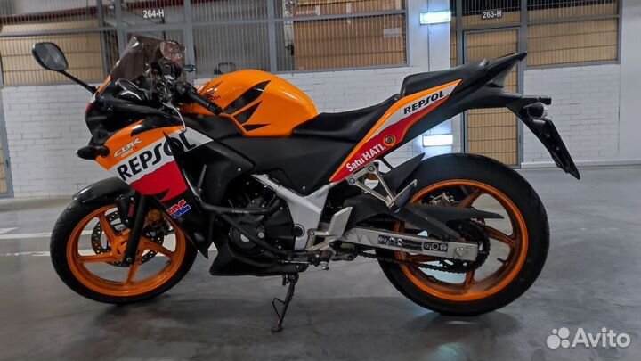 Мотоцикл Honda CBR 250R, ABS