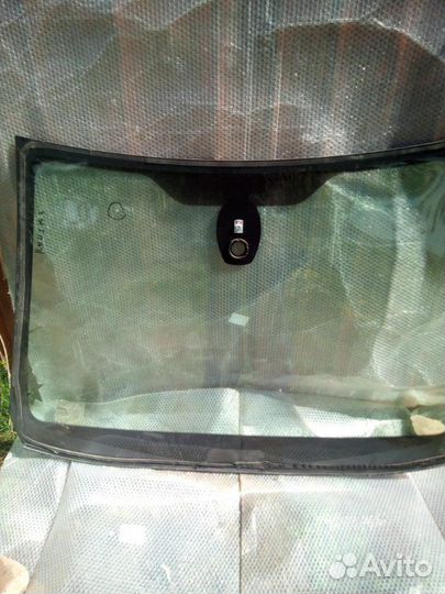 Стекло переднее Renault Kaptur 1 2016