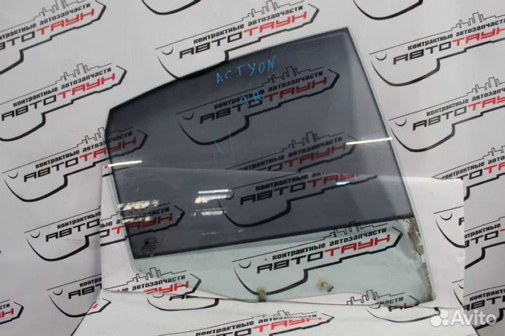 Стекло двери ssang yong actyon CJ заднее правое