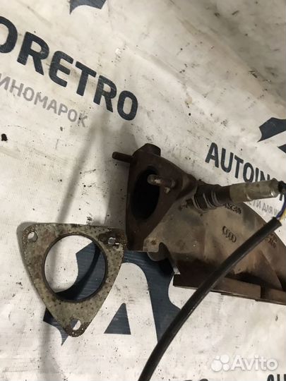 Коллектор выпускной левый Ауди. А6. С6. 3.2