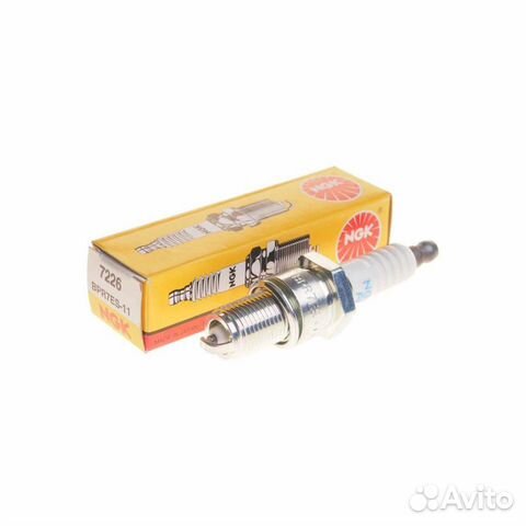 Свеча зажигания NGK