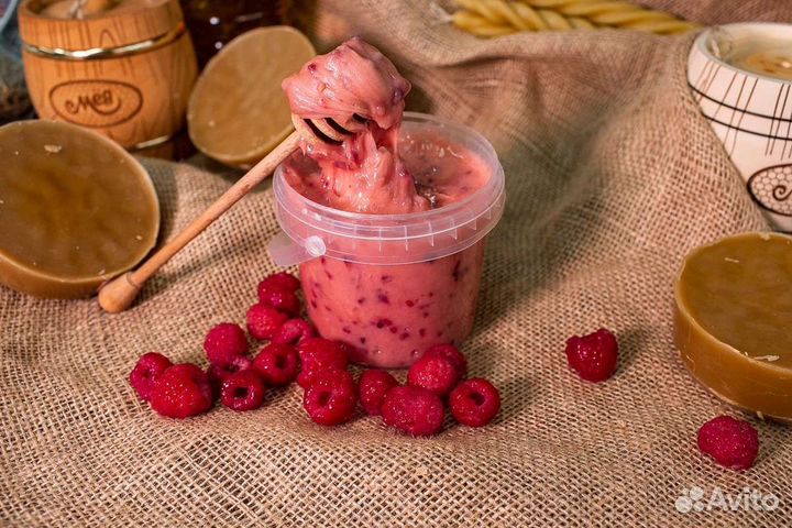 Ягодный крем-мёд