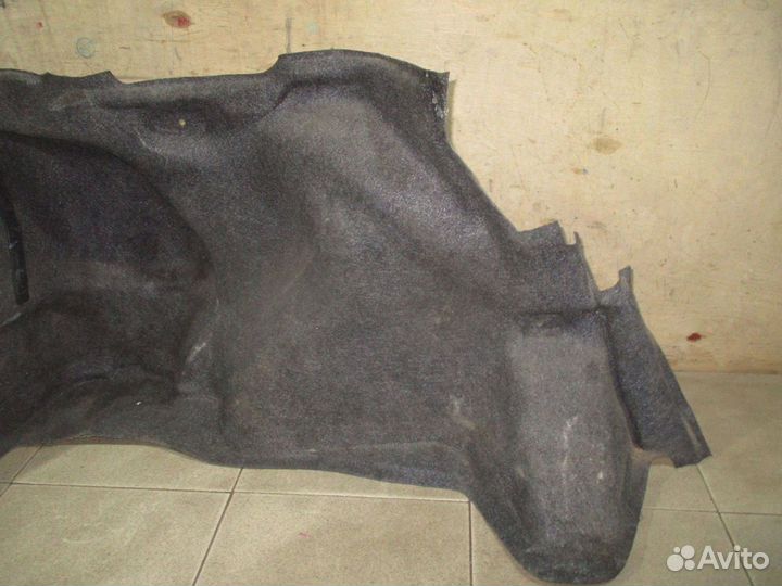 Обшивка багажника Toyota Corolla (E120)