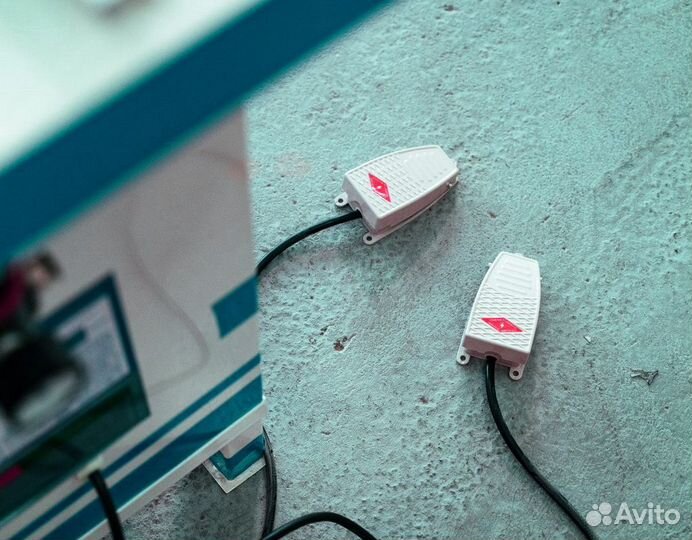 Кромкооблицовочный станок DM-108 / 120 / 112