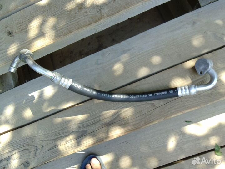 Шланг хладогента 4D0260707D Ауди А8 D2