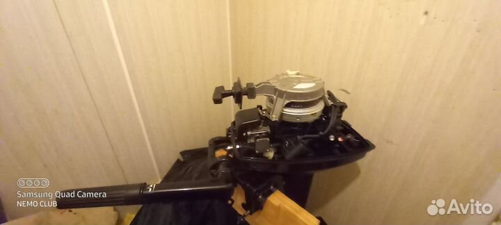 Подвесной лодочный мотор