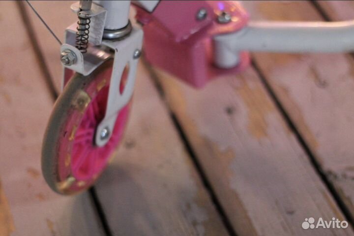 Самокат инерционный