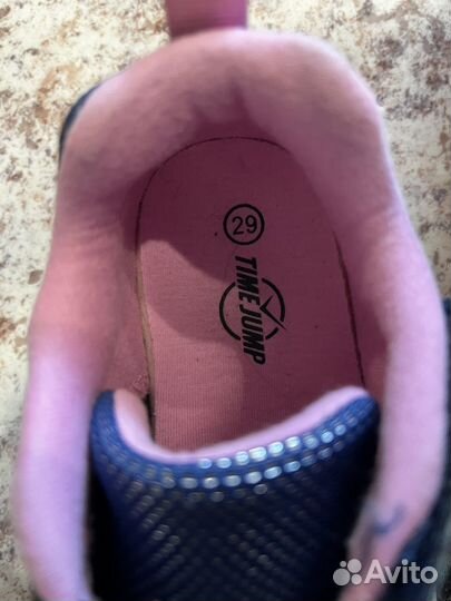 Кроссовки для девочки