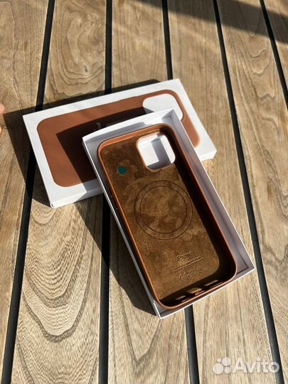 iPhone 13 pro max кожаный чехол