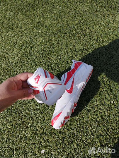 Футбольные бутсы сороконожки Nike Люкс Качество