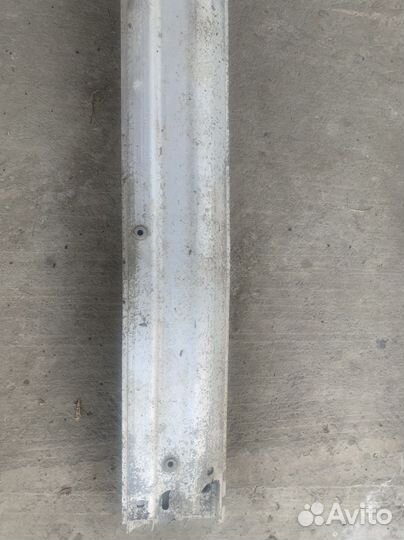 Тойота камри 40 усилитель заднего бампера