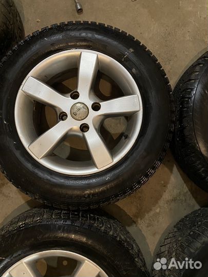 Gislaved Nord Frost 200 205/65 R15 99T