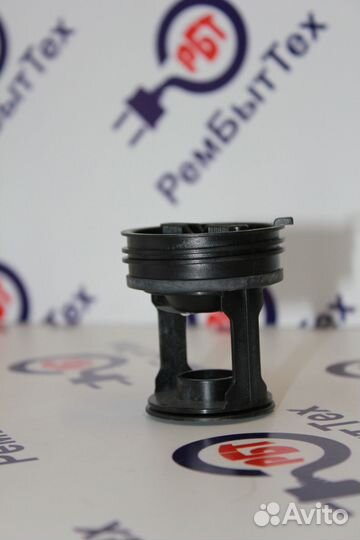 Вставка фильтра стиральной машины Indesit