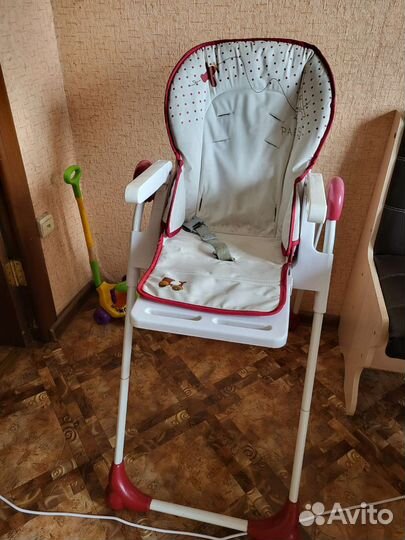 Стульчик для кормления
