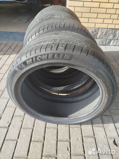 Michelin Primacy Tour A/S 245/45 R20 и 275/40 R20 103V