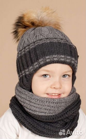 Зимняя шапка со снудом