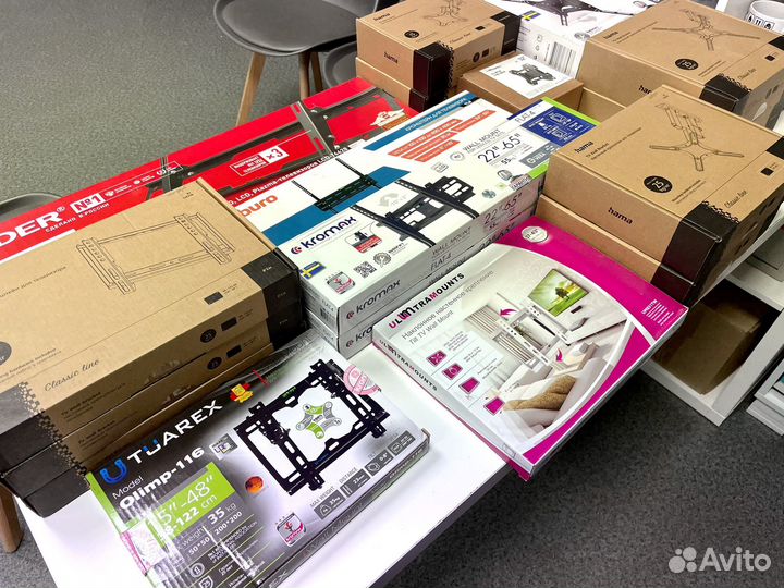 Кронштейн для телевизора