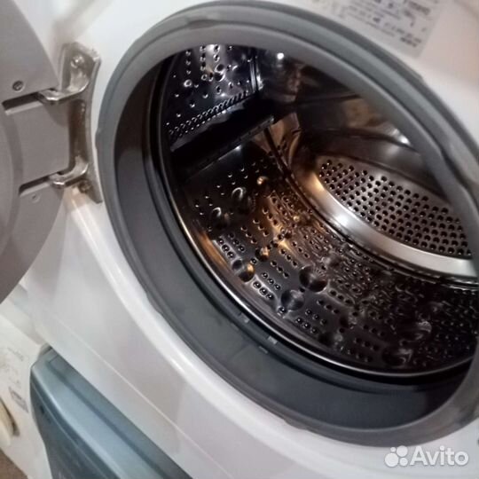 Стиральная машина LG direct drive 6 кг