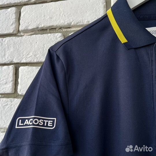 Поло Lacoste