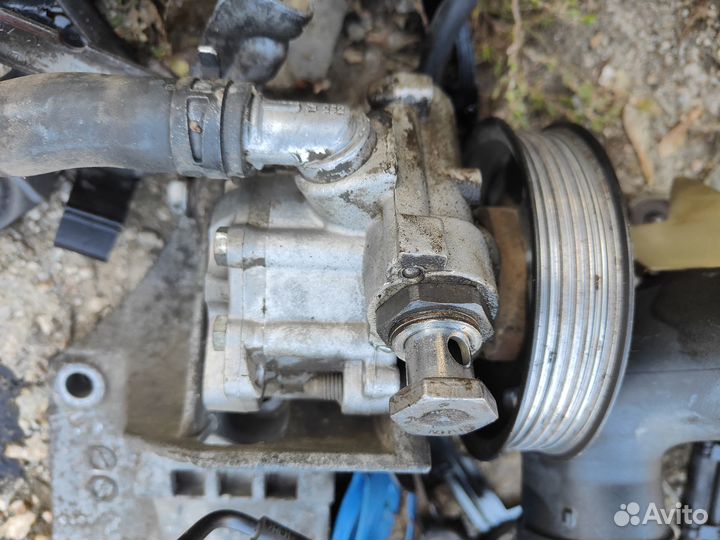 Volkswagen caddy 3 насос гур