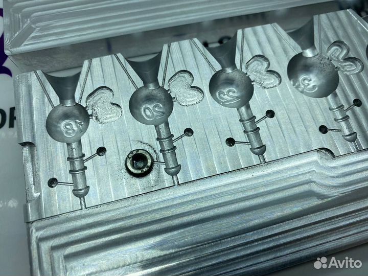 Форма для литья джиг-головок (18-42)