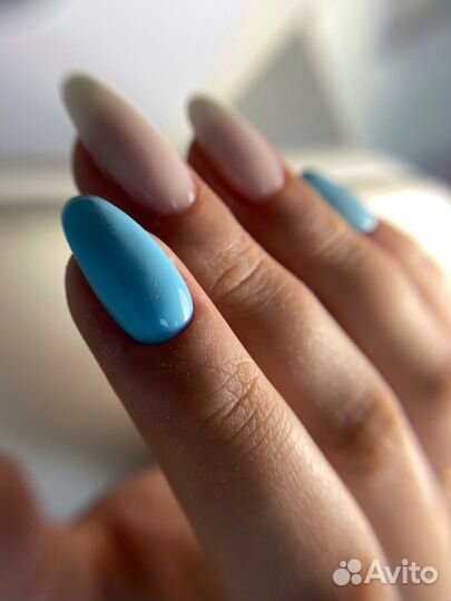 Ногти гель-лак клин