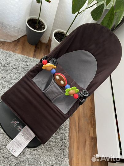Шезлонг детский babybjorn