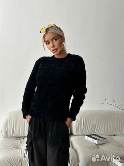 Свитер ангора Balenciaga