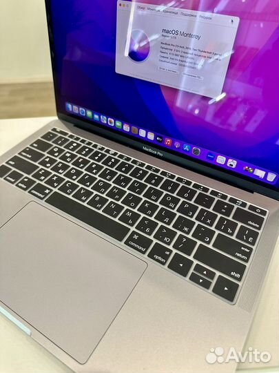 Apple MacBook Pro 13 2016 8/256gb