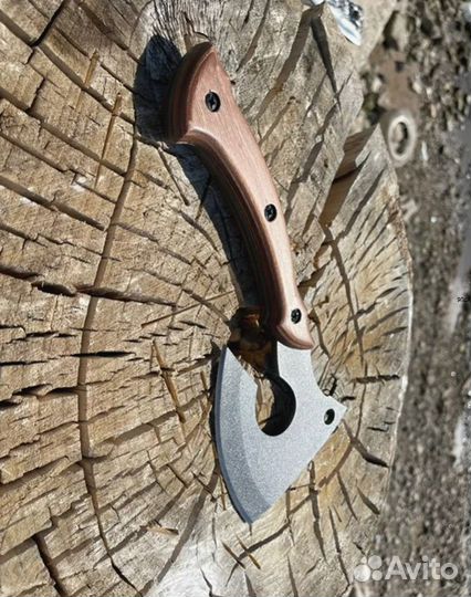 Топор кованый