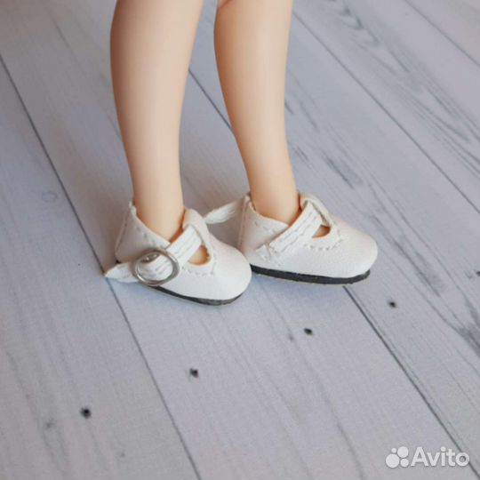 Обувь для куклы Блайз
