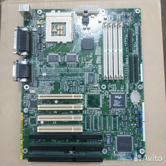 Foxconn AA 659120-603 с озу и процессором