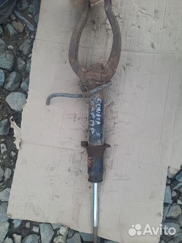 Стойка передняя правая Hyundai sonata 5