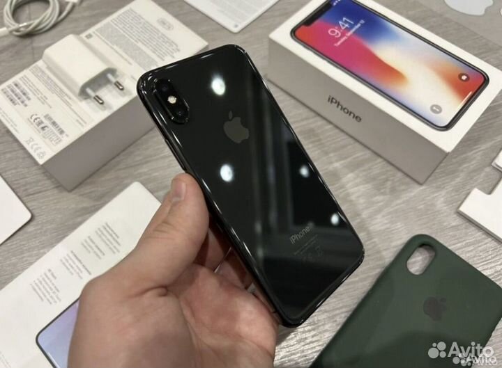 iPhone X, 256 ГБ