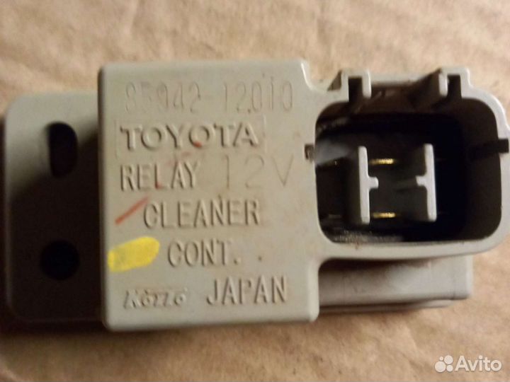 Toyota corolla 150 -реле омывателя фар
