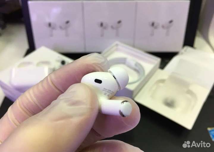 Airpods Pro с шумоподавлением
