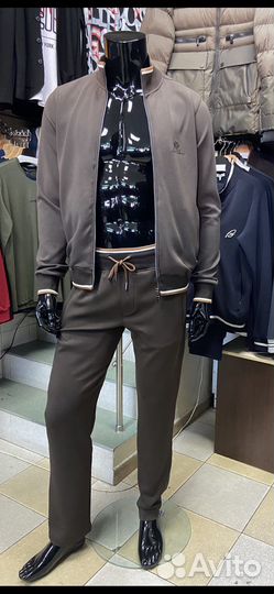 Спортивный костюм мужской